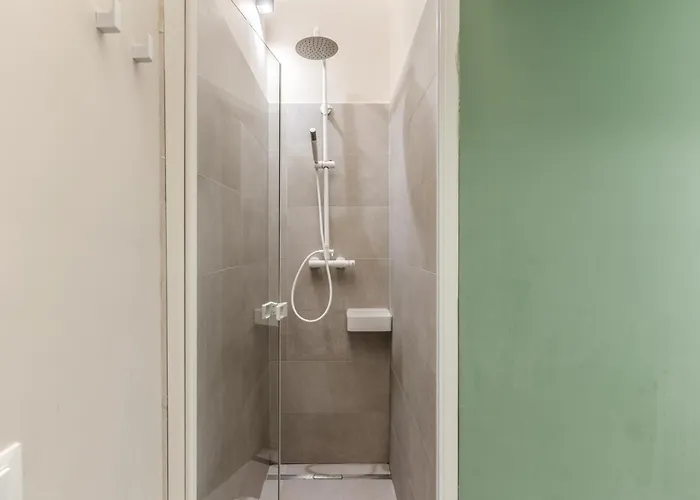 Conte Termini 2 Bedroom 2 Bathroom Metro Ab Rom