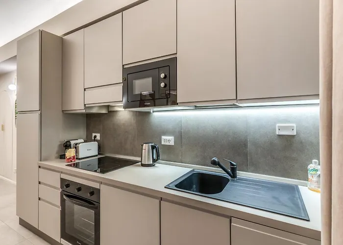 Apartment Conte Termini 2 Bedroom 2 Bathroom Metro Ab Rom