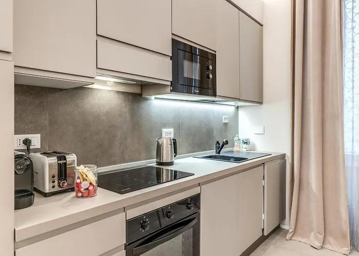 Conte Termini 2 Bedroom 2 Bathroom Metro Ab Rom